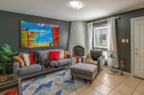 Scottsdale Condo with Community Pool Access!
